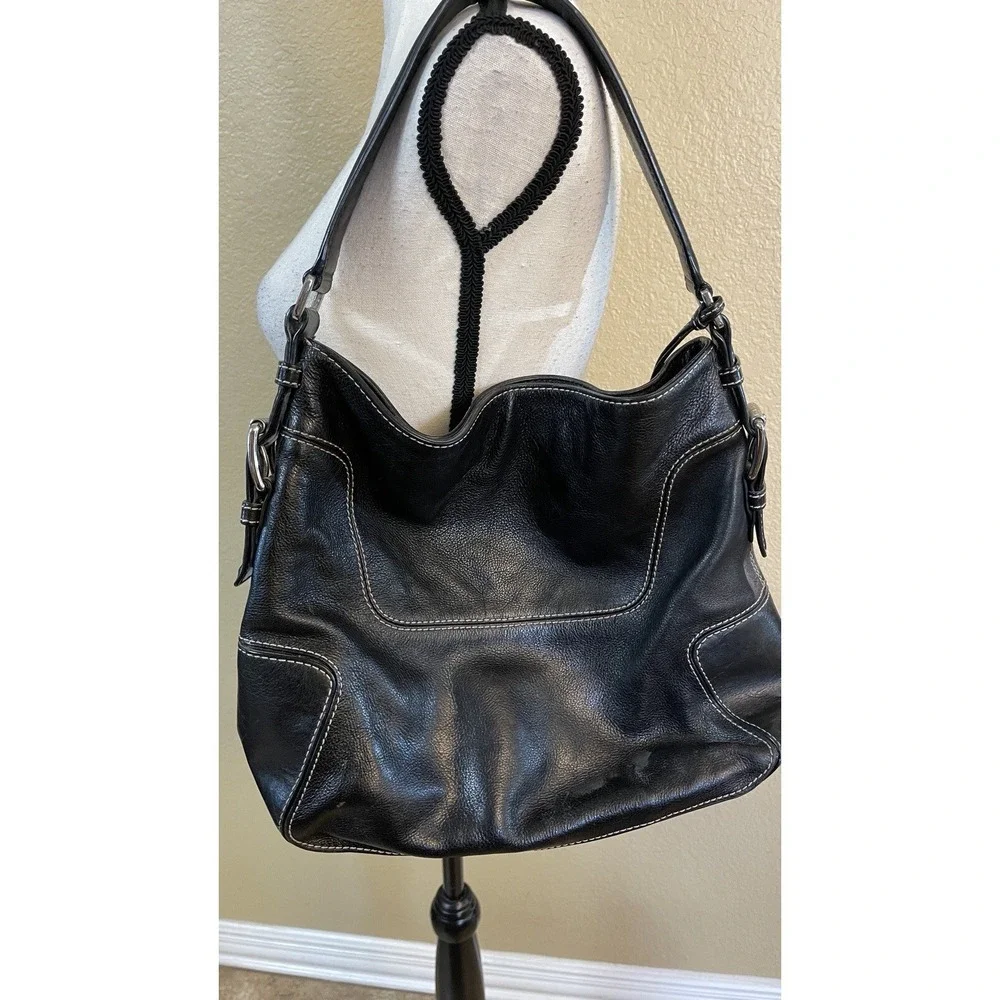 Michael Kors‎ Brookville Black Pebbled Leather Hobo Shoulder Bag Silver MK Charm